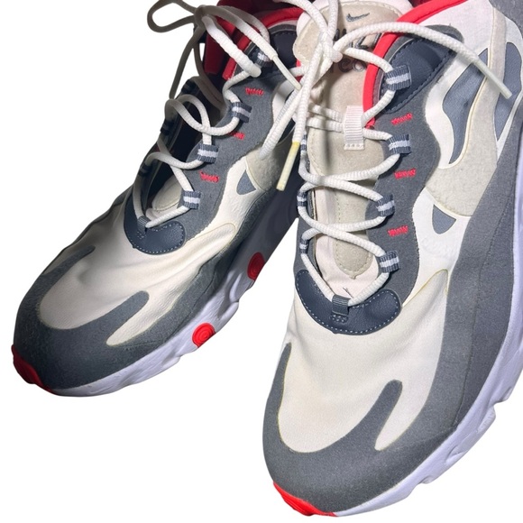 Nike Air Max 270 React 12 - Picture 13 of 14